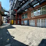 Green Oasis In The City- Private Garden
